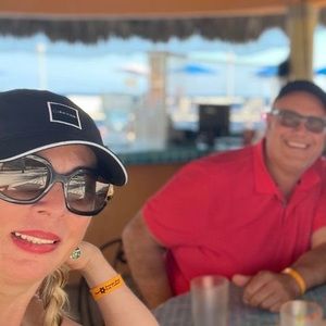 Meet your Posher, Leticia